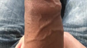 OMG...this is such a beautiful sexy uncut cock...