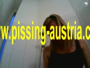 grandpaps tommy get filled up with pee bei girls group 4/16