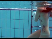 Brunette Nata becomes a sensation in the pool 15/16