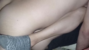 La desperté para que me saciara mi deseo sexual