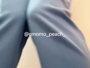 【職場のトイレが使用中でおもらし】#omorashi #peeaccident #desperation wetting #pee desperation 8/16