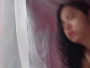 ذهبت إلى المقصورة مع صديقتي وانتهى بنا الأمر جميعًا بممارسة الجنس السحاقي محلي الصنعarab saudi lesbian 15/16