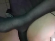 يا له من جار غني ، اضربني بشدة / يا له من قضيب غني ، أنا عاهرة عربية💦🥵 15/16