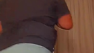 Waiting for my buddy to come fuck me at hotel in Vegas