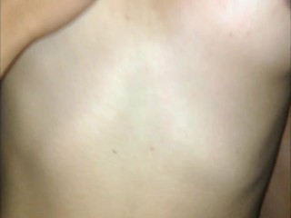 Me pide más y me vengo dentro