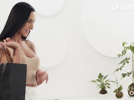Horny Beauties Anna Rose & Agatha Vega Make Every Second Count - WHITEBOXXX