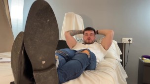 Macrophilia - Day in the life of a giants slave