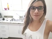 LOIRA GOSTOSA ARRUMANDO PIA 3/16