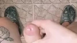 Paja en la ducha termina en acabada