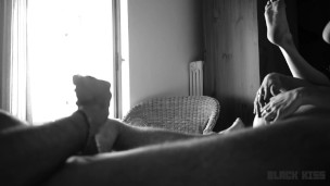 "tu veux m'enculer ?" - elle me nargue avec son trou du cul