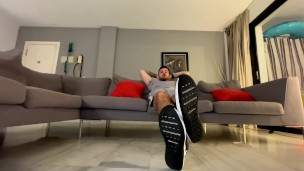 Giant shoe domination