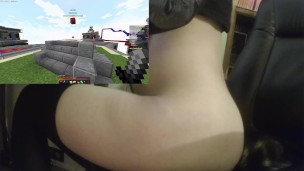 Femboy fucks himself with tail plug while playing Minecraft bedwars