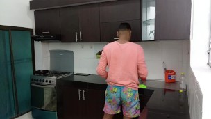 LE PREPARO A MI HIJASTRA UNA DELICIOSA COGIDA DE DESAYUNO 1 parte