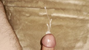 Masturbating an cumming 🥵