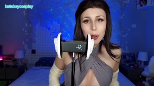 STARWARS REY LICK YOUR EAR IN ASMR / COSPLAY