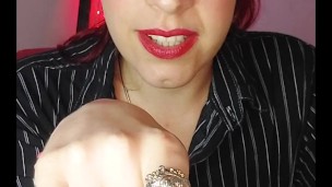 ShyyFxx TU AMA te guia una paja dura y morbosa! BALLBUSTING FEMDOM JOI