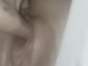 love to play my wet pussy 3/16