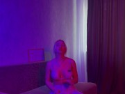 КАК СДЕЛАТЬ ЭРОТИЧЕСКИЙ МАССАЖ ЖЕНСКОЙ ГРУДИ - Screenshot 9 of 16 - HD