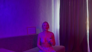 КАК СДЕЛАТЬ ЭРОТИЧЕСКИЙ МАССАЖ ЖЕНСКОЙ ГРУДИ