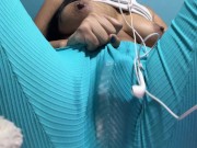 ADDICTED TO MASTURBATING🥵a huge orgasm in her yoga pants💦 13/16