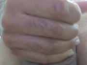 não aguentou e se masturbou tomando banho 7/16