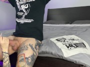 Stepsister Saw a Huge Dick And Could Not Resist a Slobbery Suck 11/16