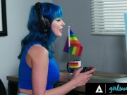 Hot Lesbian Gamer Bangs Her Bestie 5/16