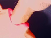 Primer plano la mejor chupada en los labios mas sexys 16/16