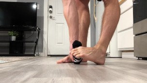 pornstar Dillon Roman plays with feet