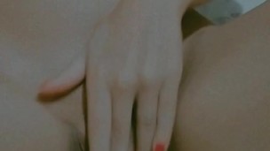 tocando minha bucetinha