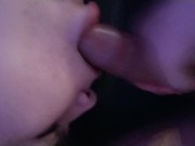 Mamei meu amigo enquanto ele brinca com minha buceta 😈 13/16