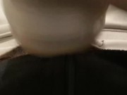 Grosse masturbation dans sa chatte