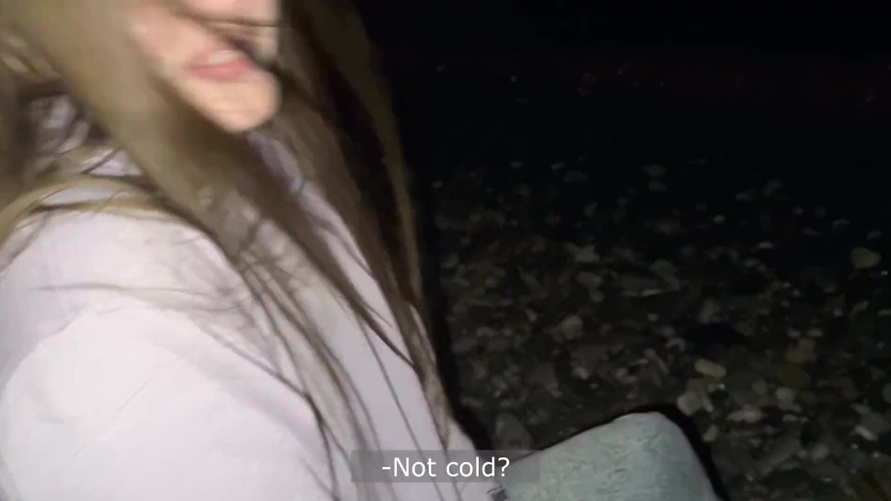 Undressed ON the STREET and sucked for money - 無料セックスビデオ - RedTube