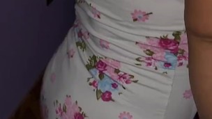 Recojiendo a mi suegra para irnos a un hotel hacer travesuras sin q nadie lo sepa