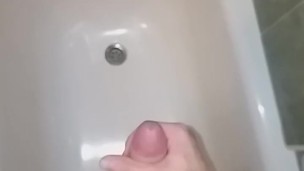 Paja en la bañera