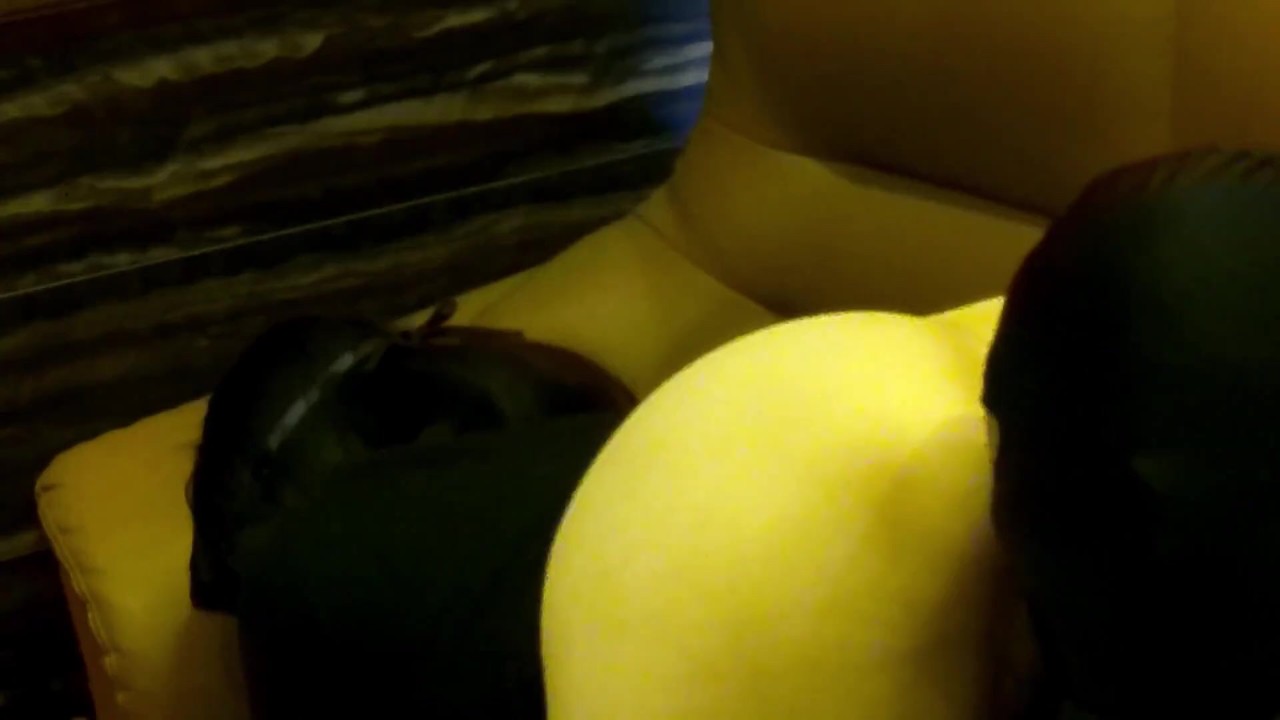 無修正・熟年カップル　舐めまわされて、指マンコで逝きまくるエロすぎ淫乱熟女 - RedTube