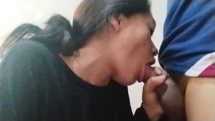 👅 La hermana de mi Esposa chupa verga más rico