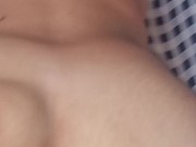 Eva follando con una dedo metido en su culo, latina milf amateur real