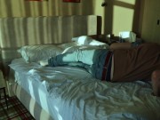 Вот так я впервые потрахалась с моим сводным братом (после драки подушками) 4/16