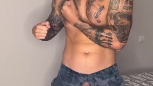 Military No Hands Cum Muscle Worship💪🏻