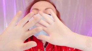 ASMR: surgical gloves