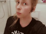 Du Loser siehst mir beim Pissen zu 😂💦🐶 2/16