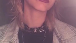 hot alt plays with tits