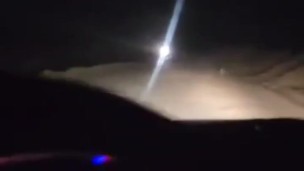 Mi yerno viene a mi casa de noche y en el camino me mete su verga y me saca jugo de la cola🍑🍆