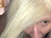 Sucking the king off with a smile on her face!🥇🔥🤩👄 3/16