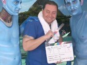 Axel Ramirez alle prese con due alieni 3/16