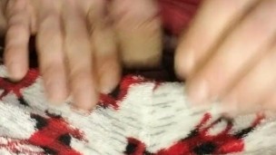 looking at porn seeing what will make me cum!!!!