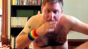 Just a quick little selfsuck and cum eating