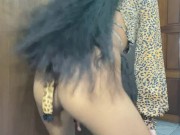 Gostosa dançando com lingerie de oncinha 15/16