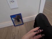 gostosa mostra a buceta sutilmente 9/16